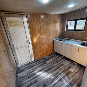 In Baku 70.0 m² apartment is for rent - Image 3