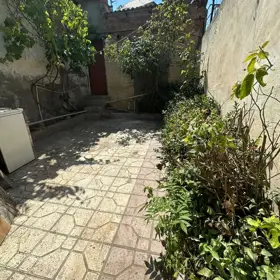 In Baku 70.0 m² apartment is for rent - Image 5