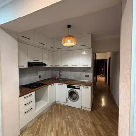 In Baku 52.0 m² apartment is for rent - Image 2