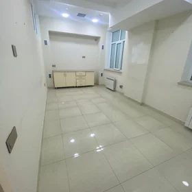 In Baku 160.0 m² commercial is for sale - Image 3