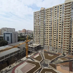 In Baku 90.0 m² apartment is for rent - Image 9