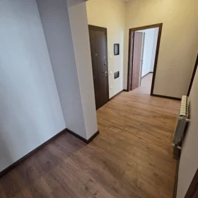 In Baku 90.0 m² apartment is for rent - Image 10