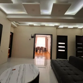 In Baku 100.0 m² apartment is for rent - Image 7