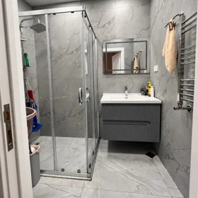 In Baku 105.0 m² apartment is for sale - Image 2