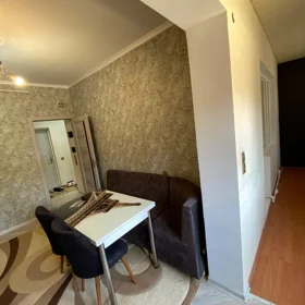 In Sabunçu rayonu 65.0 m² apartment is for sale - Image 9