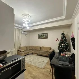 In Baku 103.0 m² apartment is for sale - Image 3