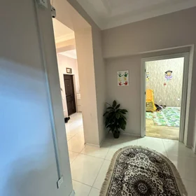 In Baku 103.0 m² apartment is for sale - Image 4