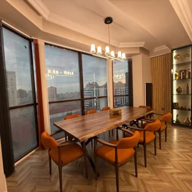 In Baku 140.0 m² apartment is for sale - Image 8