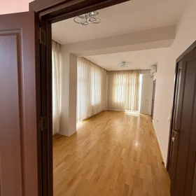 In Səbail rayonu 80.0 m² apartment is for rent - Image 7