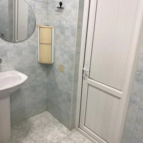 In nan 30.0 m² house with 1.0 rooms is for rent - Image 9