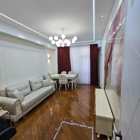 In Baku 70.0 m² apartment is for sale - Image 4