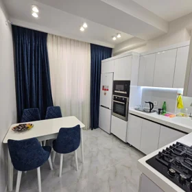 In Baku 70.0 m² apartment is for sale - Image 8