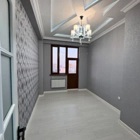 In Baku 127.0 m² apartment is for sale - Image 9