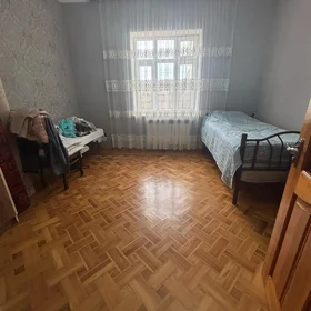 In Khirdalan 130.0 m² house with 3.0 rooms is for sale - Image 6