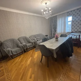 In Khirdalan 130.0 m² house with 3.0 rooms is for sale - Image 8