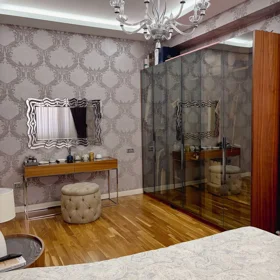 In Baku 116.0 m² apartment is for sale - Image 6