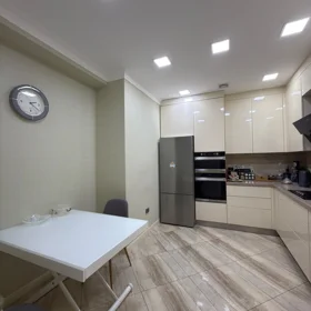 In Baku 116.0 m² apartment is for sale - Image 10