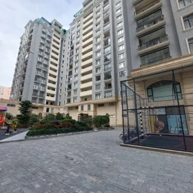 In Baku 76.0 m² apartment is for sale - Image 5