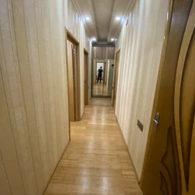 In Baku 80.0 m² apartment is for rent - Image 7