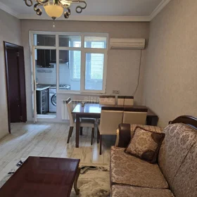In Baku 70.0 m² apartment is for rent - Image 4