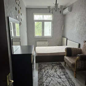 In Baku 70.0 m² apartment is for rent - Image 8