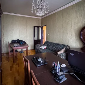 In Baku 100.0 m² apartment is for sale - Image 3