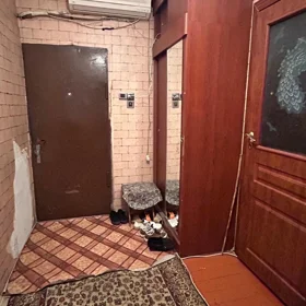 In Baku 70.0 m² apartment is for sale - Image 9