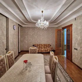 In Baku 80.0 m² apartment is for rent - Image 3