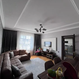 In nan 100.0 m² house with 3.0 rooms is for sale - Image 9