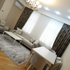 In Baku 140.0 m² apartment is for sale - Image 3