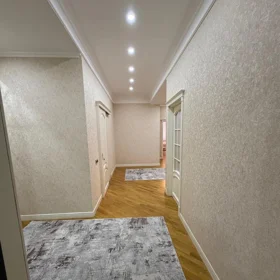 In Baku 140.0 m² apartment is for sale - Image 7
