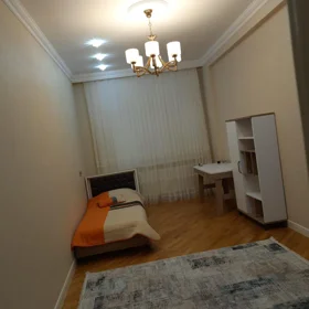In Baku 140.0 m² apartment is for sale - Image 10