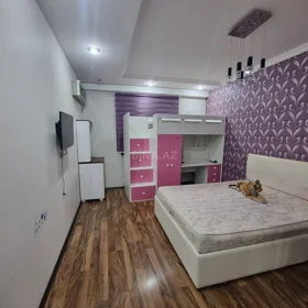 In Baku 90.0 m² apartment is for sale - Image 2