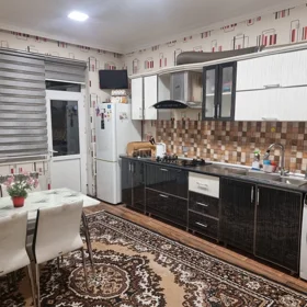 In Baku 90.0 m² apartment is for sale - Image 4
