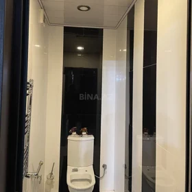 In Baku 90.0 m² apartment is for sale - Image 5