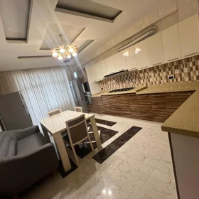In Baku 230.0 m² apartment is for sale - Image 7