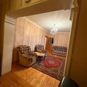 In Baku 95.0 m² apartment is for rent - Image 2