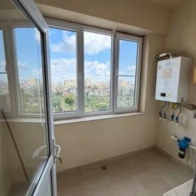 In Baku 130.0 m² apartment is for sale - Image 8
