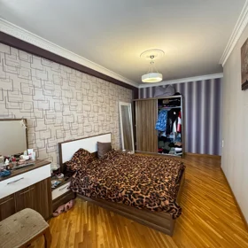 In Baku 108.0 m² apartment is for rent - Image 4
