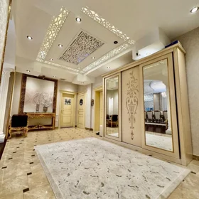 In Səbail rayonu 210.0 m² apartment is for sale - Image 6