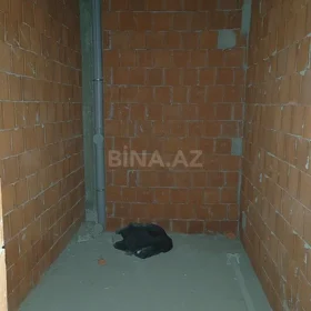 In Binəqədi rayonu 55.0 m² apartment is for sale - Image 5