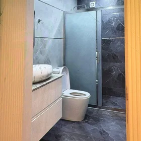 In Baku 88.0 m² apartment is for rent - Image 2