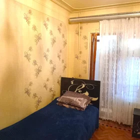 In Baku 120.0 m² apartment is for sale - Image 2