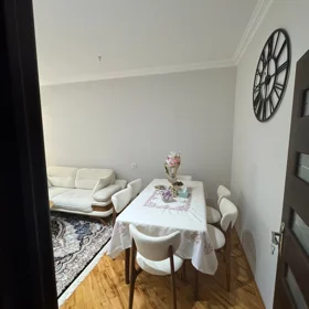 In Baku 84.0 m² apartment is for sale - Image 6