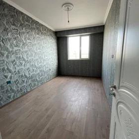 In Baku nan m² apartment is for sale - Image 6