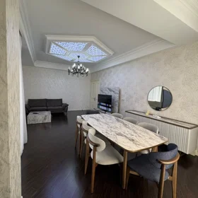 In Baku 150.0 m² apartment is for rent - Image 6