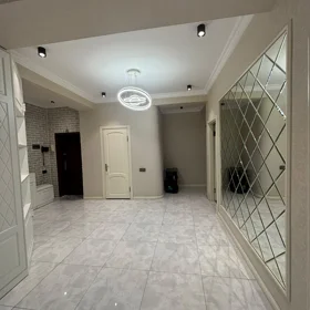 In Baku 130.0 m² apartment is for sale - Image 5