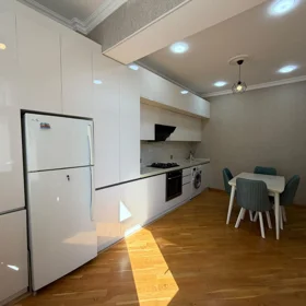 In Baku 100.0 m² apartment is for rent - Image 6