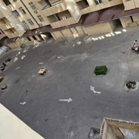 In Baku 210.0 m² apartment is for sale - Image 6