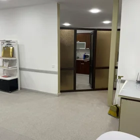 In Baku 330.0 m² office is for rent - Image 6